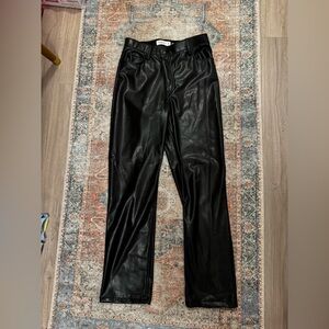 NWT Abercrombie & Fitch The '90s Straight Ultra High Rise faux leather sz 29